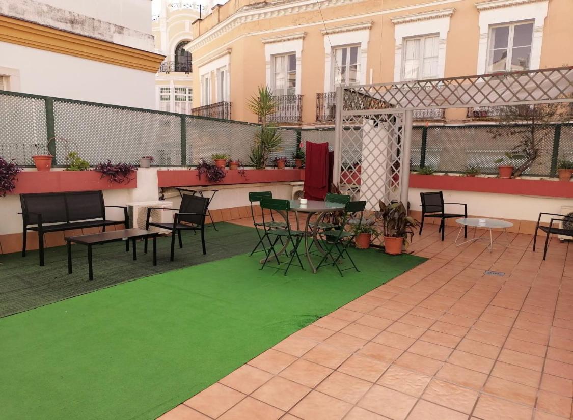 Gasthuis Sevilla's Bed And Terrace